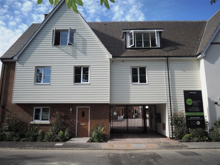 Theydon Mews, Theydon Bois
